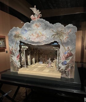 Imagen secundaria 2 - Tres aspectos de la exposición