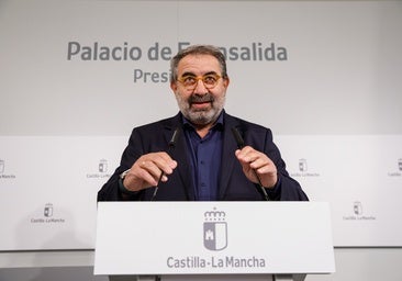 El consejero de Sanidad niega las «noticias falsas» sobre recortes de plantilla en el Sescam