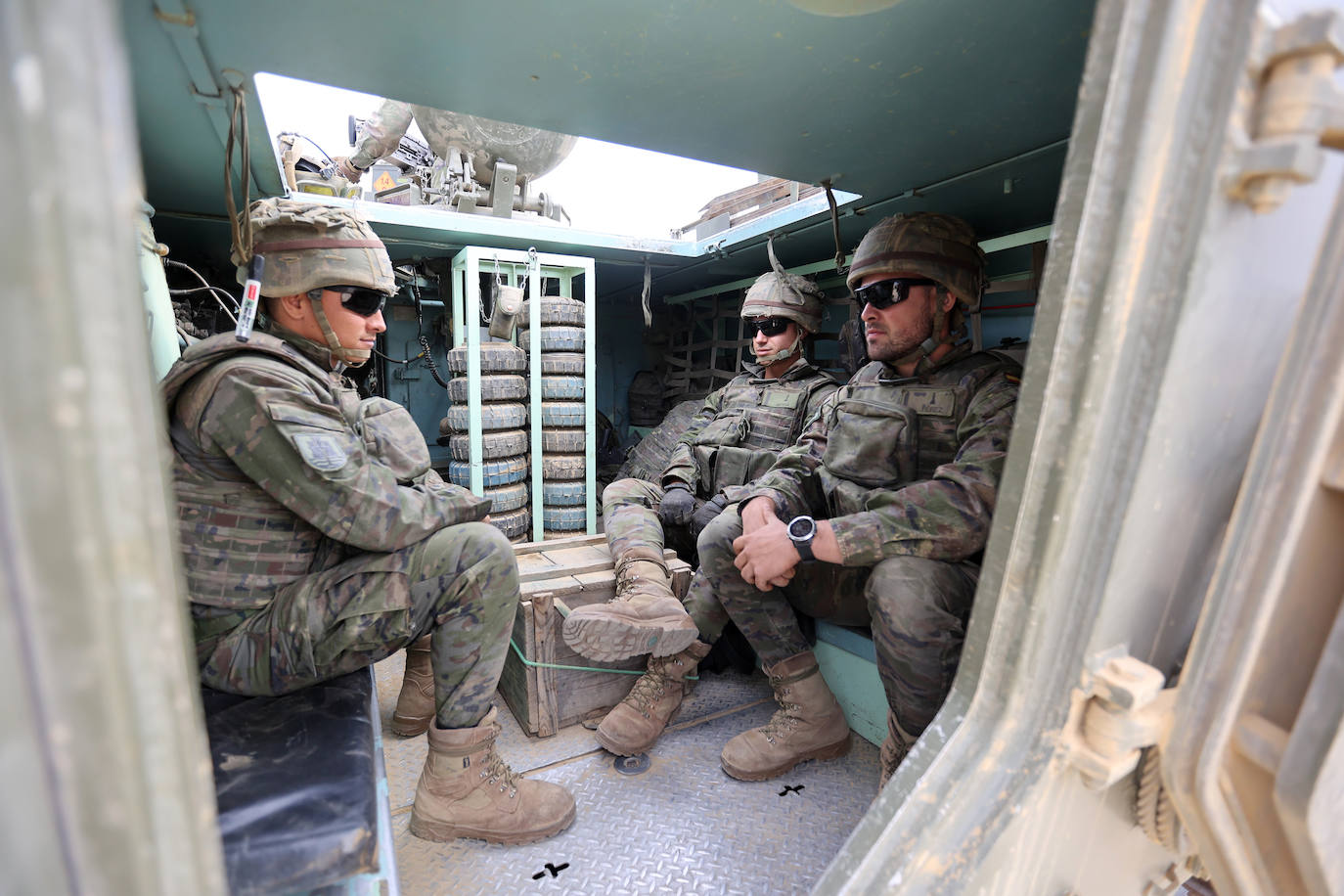 Fotos: Los militares de la BRI X se adiestran para sus misiones en el Líbano y Letonia