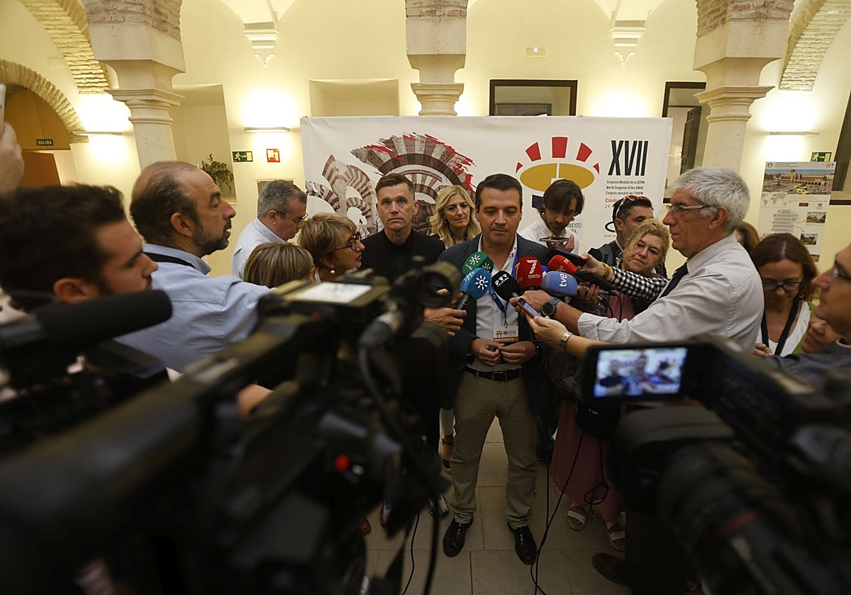 El alcalde de Córdoba, en el Congreso de Ciudades Patrimonio