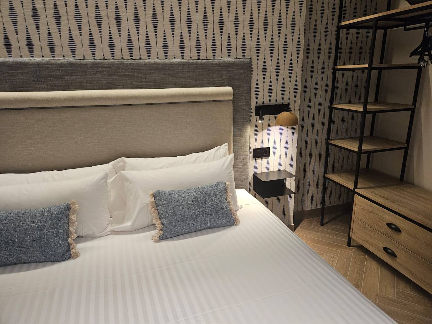 Fotos: los espectaculares nuevos apartamentos turísticos de la plaza del Potro