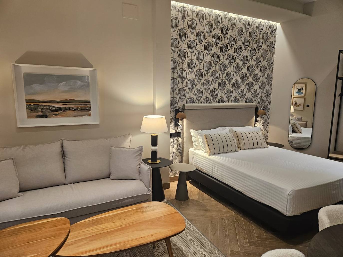 Fotos: los espectaculares nuevos apartamentos turísticos de la plaza del Potro