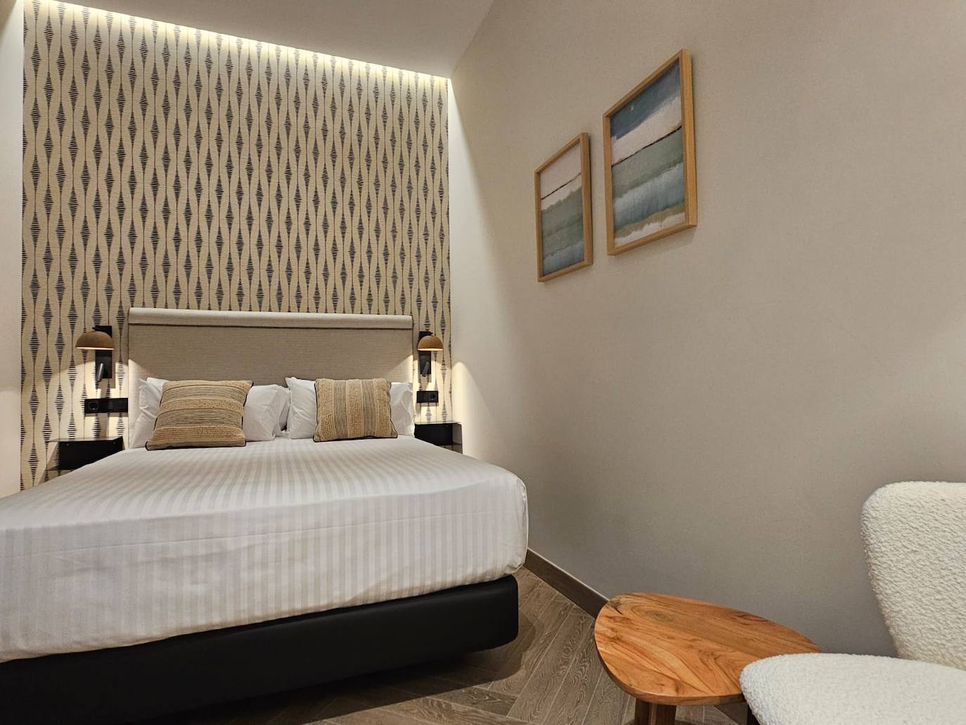 Fotos: los espectaculares nuevos apartamentos turísticos de la plaza del Potro