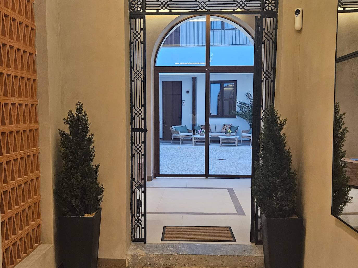 Fotos: los espectaculares nuevos apartamentos turísticos de la plaza del Potro