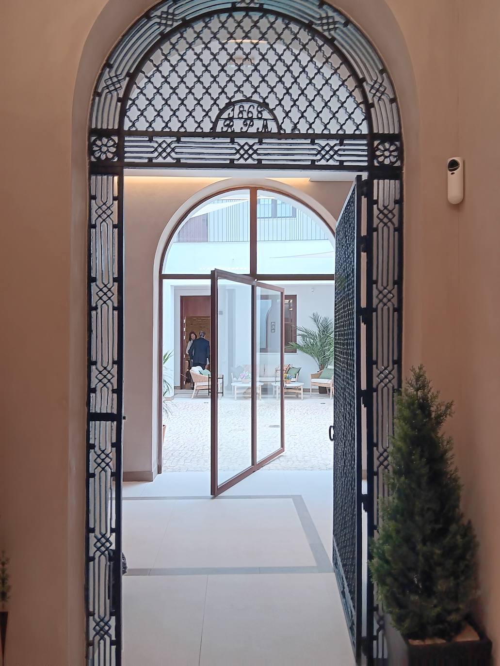 Fotos: los espectaculares nuevos apartamentos turísticos de la plaza del Potro