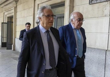 Dos ex cargos socialistas enchufados en la Faffe se libran del banquillo al prescribir el delito