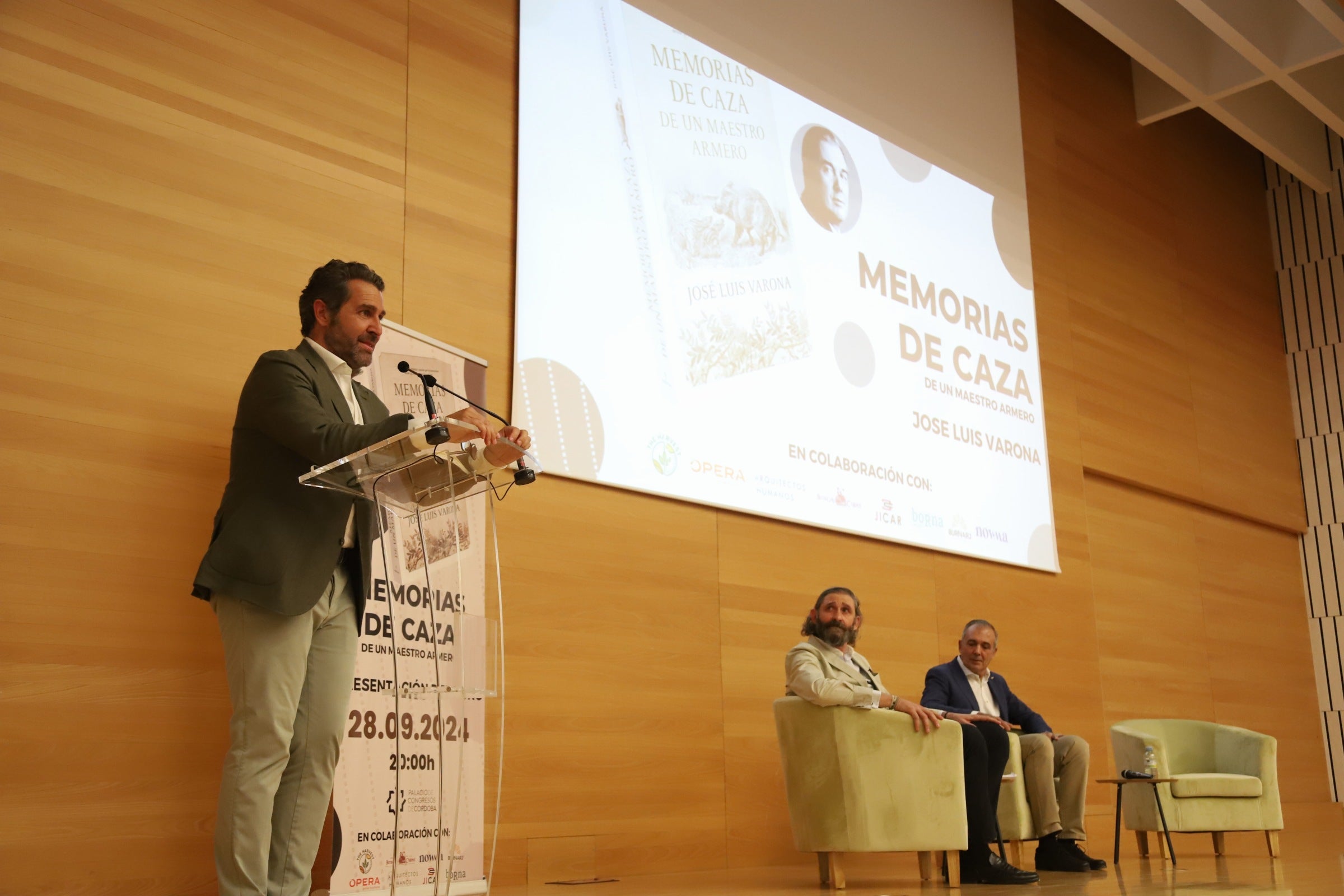 El nuevo libro de José Luis Varona sobre caza y armería, en imágenes