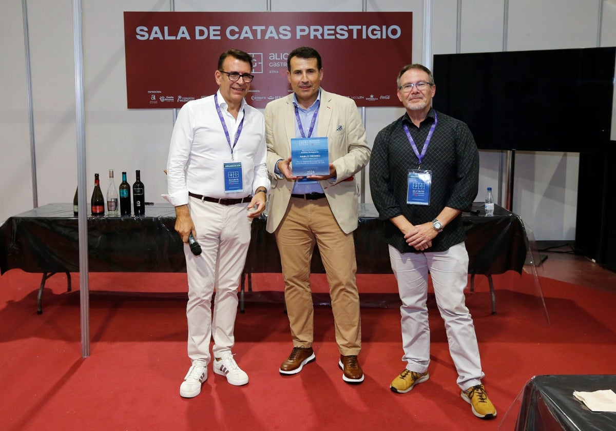 Imagen del viticultor Pablo Ossorio en Alicante Gastronómica