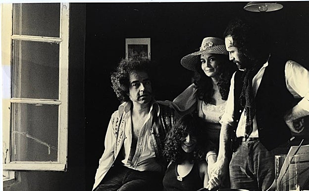 Amancio Prada, con García Calvo, Isabel Escudero y Lola la titiritera de Segovia