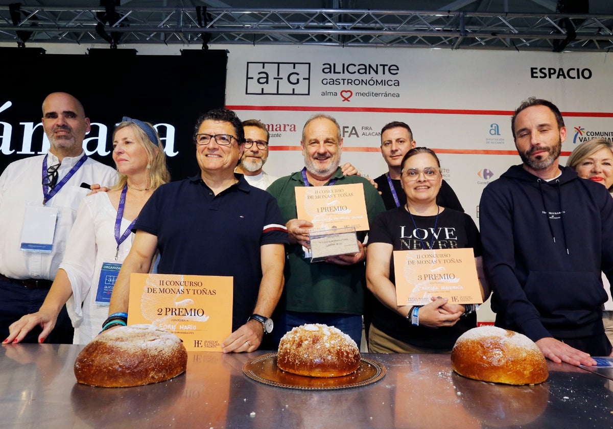 Imagen de los ganadores del Concurso de Toñas y Monas de Alicante Gastronómica