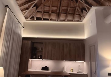 Los espectaculares nuevos apartamentos turísticos de la plaza del Potro, en imágenes