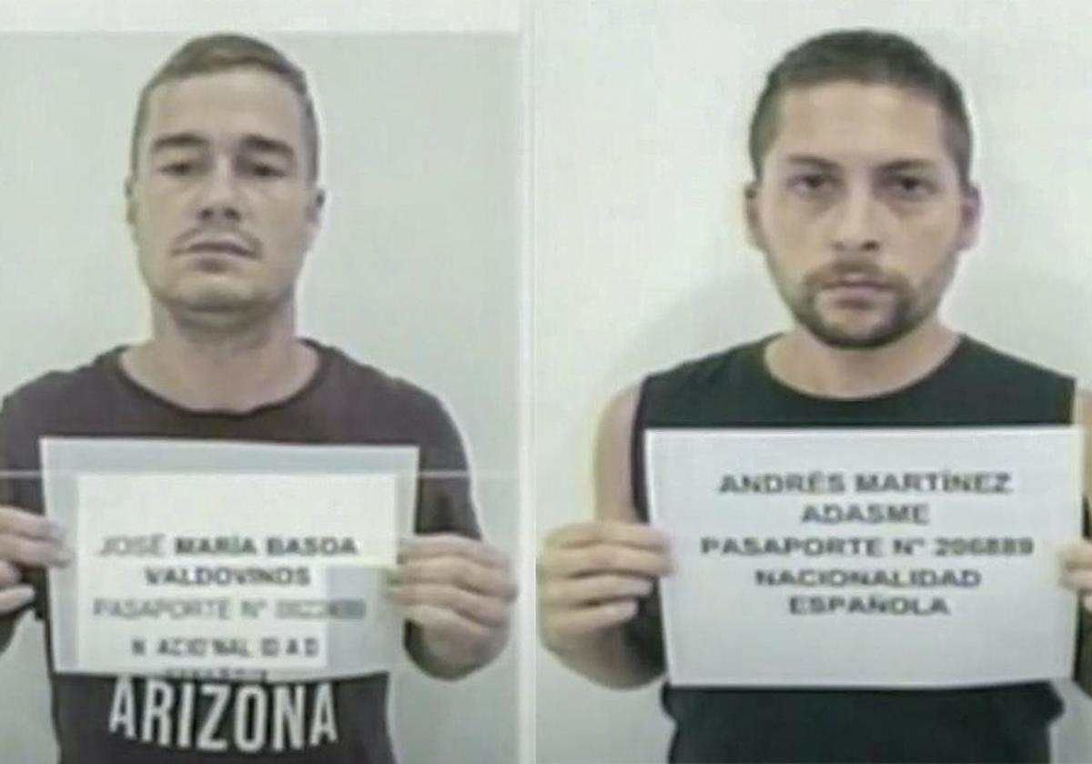 Los ciudadanos españoles José María Basoa y Andrés Martínez Adasne tras su detención