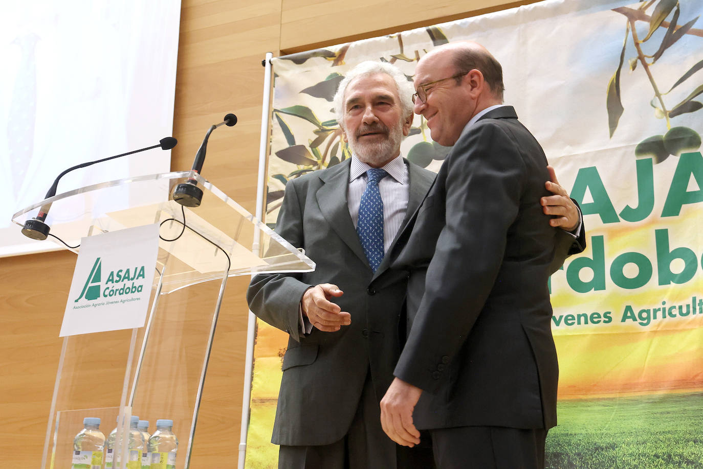 Fotos: El homenaje a Ignacio Fernández de Mesa en Córdoba