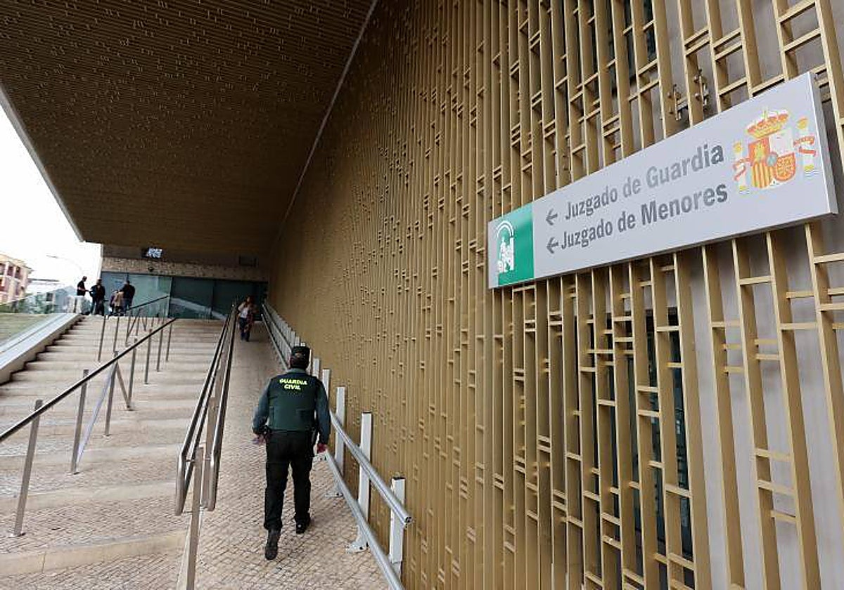 Entrada al Juzgado de Guardia de la Ciudad de la Justicia de Córdoba