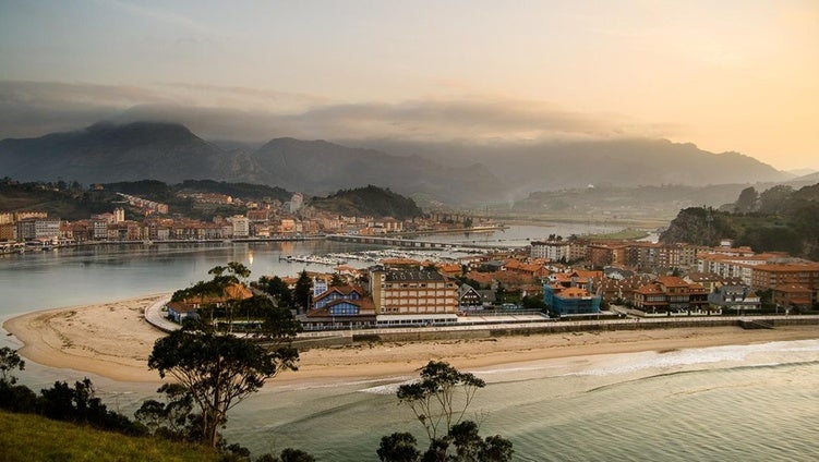 Este es el pueblo más feliz de Asturias según un estudio: qué ver, cómo llegar y dónde comer