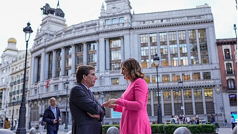 Martínez-Almeida y Catalá, este miércoles en Madrid