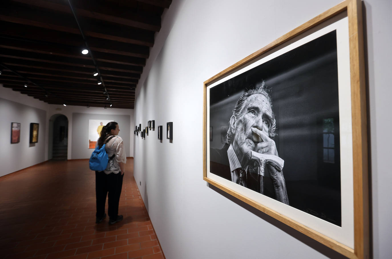 Antonio Gala en &#039;mil retratos y miradas&#039;, exposición en imágenes