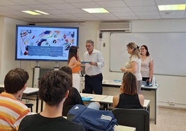 La Diputación de Alicante beca a veinte jóvenes universitarios como residentes en el Hogar Provincial