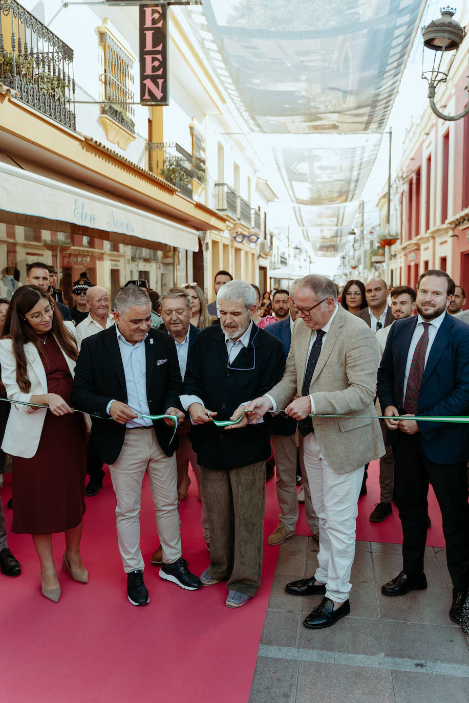 La inauguración de la feria Fuente Palmera de Boda, en imágenes