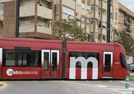 El choque de dos tranvías deja nueve heridos en Valencia