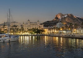 Alicante, una ciudad que irradia luz propia para disfrutar con todos los sentidos