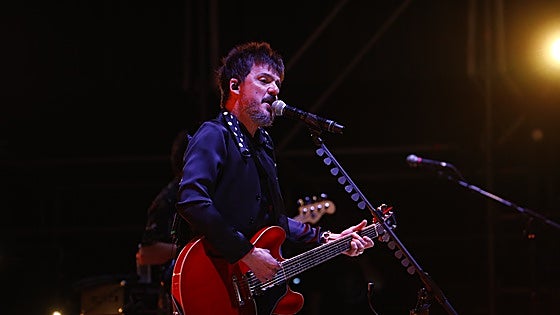 El concierto de Coque Malla en la Axerquía de Córdoba, en imágenes