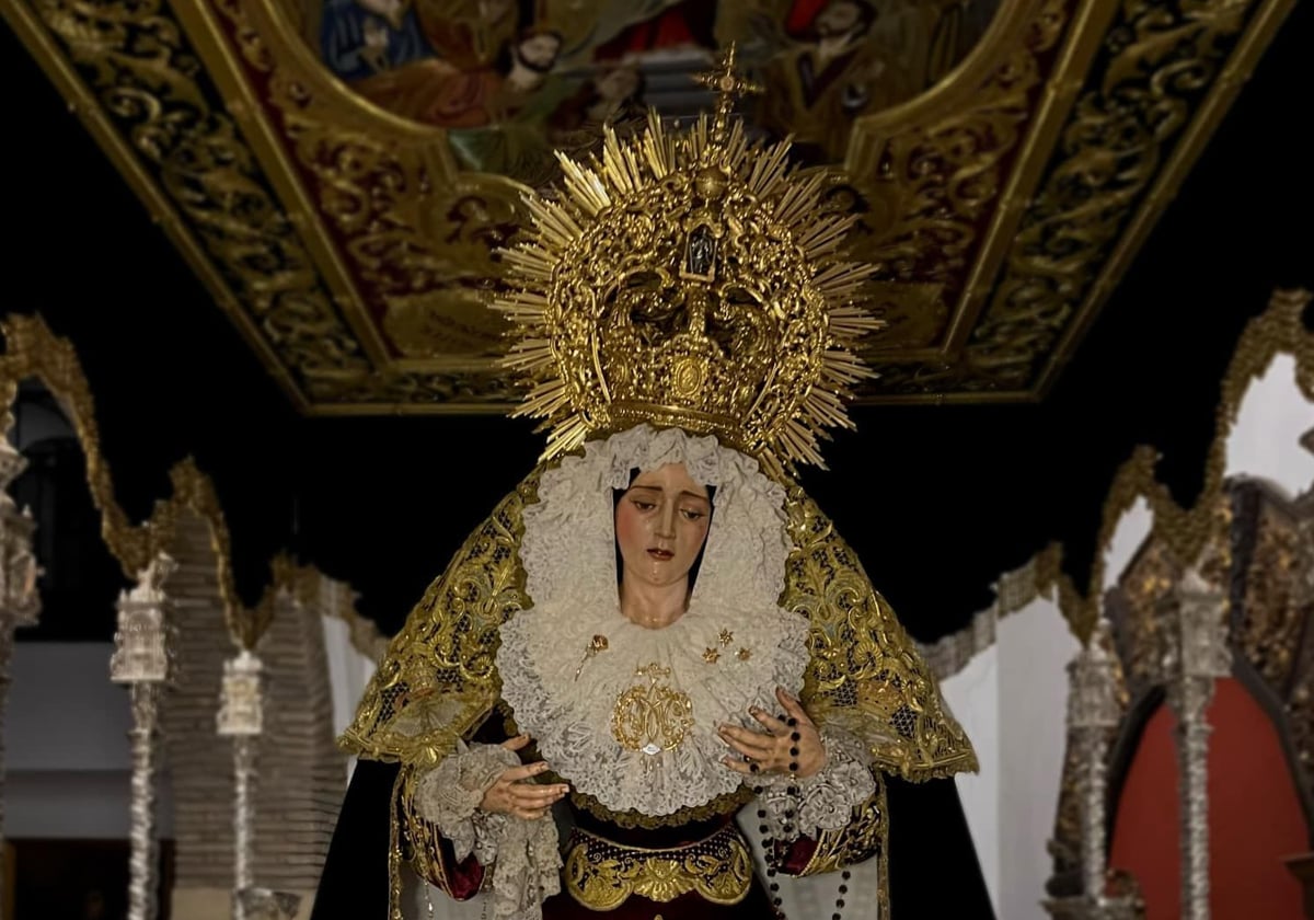 La Virgen del Dulce Nombre, ya en el palio, para los actos extraordinarios previstos el 12 y 13 de octubre