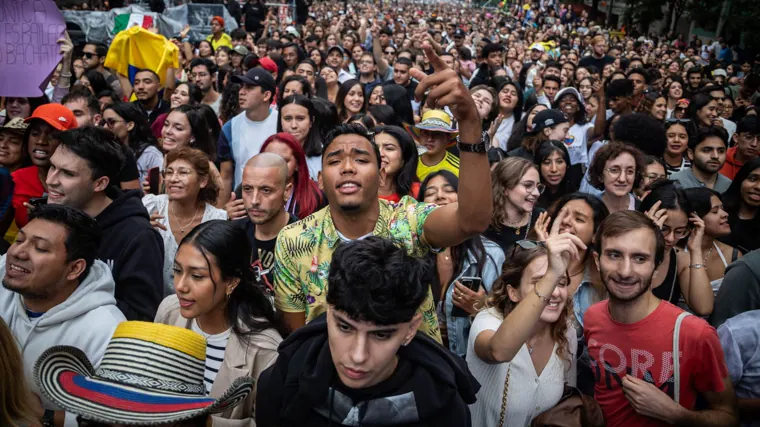 Concierto de la Hispanidad de Manuel Turizo en Puerta de Alcalá