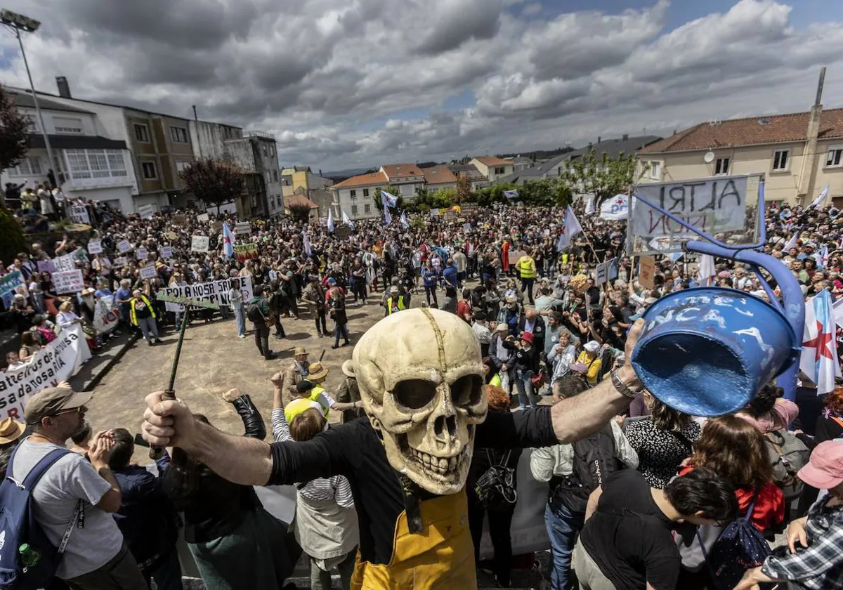 Manifestación en Palas de Rei (Lugo) celebrada el pasado mes de junio contra la instalación de la planta de la multinacional Altri en el municipio