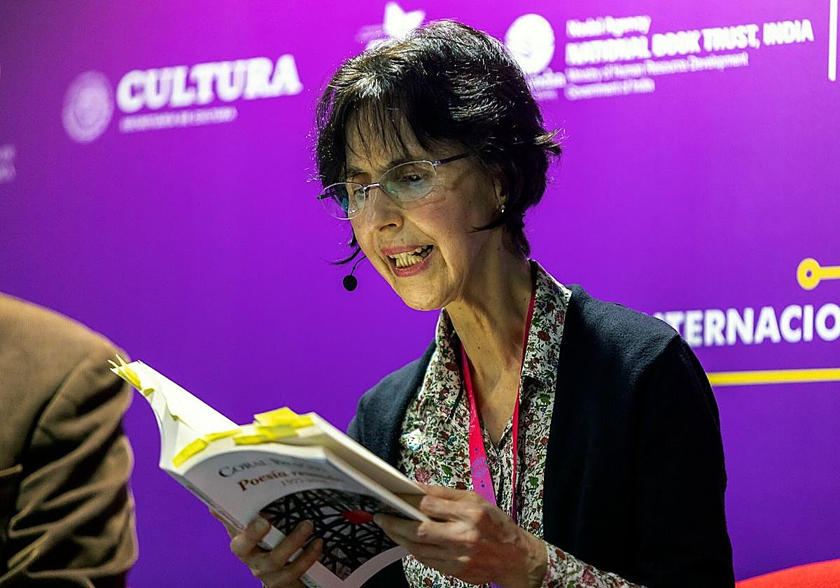 La escritora mexicana Coral Bracho