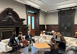 Catalá ratifica el compromiso de Valencia con Casa Caridad con un incremento de su aportación del 150%