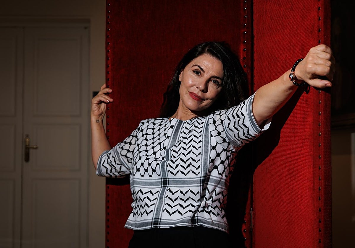 La actriz en los interiores del Teatro Español