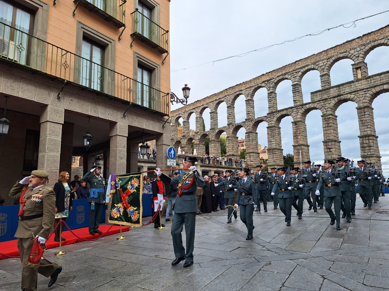 Acto por el día de la Virgen del Pilar en Segovia.