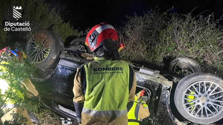 Un hombre de 29 años muere y otro resulta herido tras salirse en coche de una carretera en Castellón