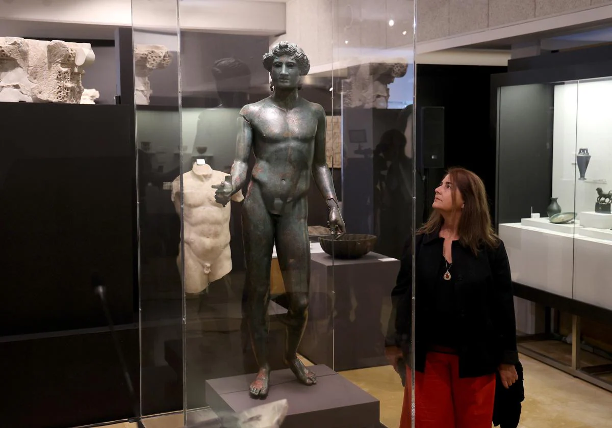 Imagen de unos de los Efebos de Pedro Abad que ya muestra el Museo Arqueológico