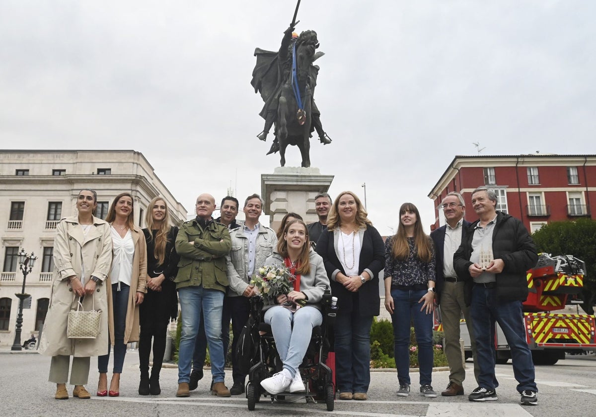 Un Cid &#039;nadador&#039; en Burgos para homenajear a la campeona Marta Fernández