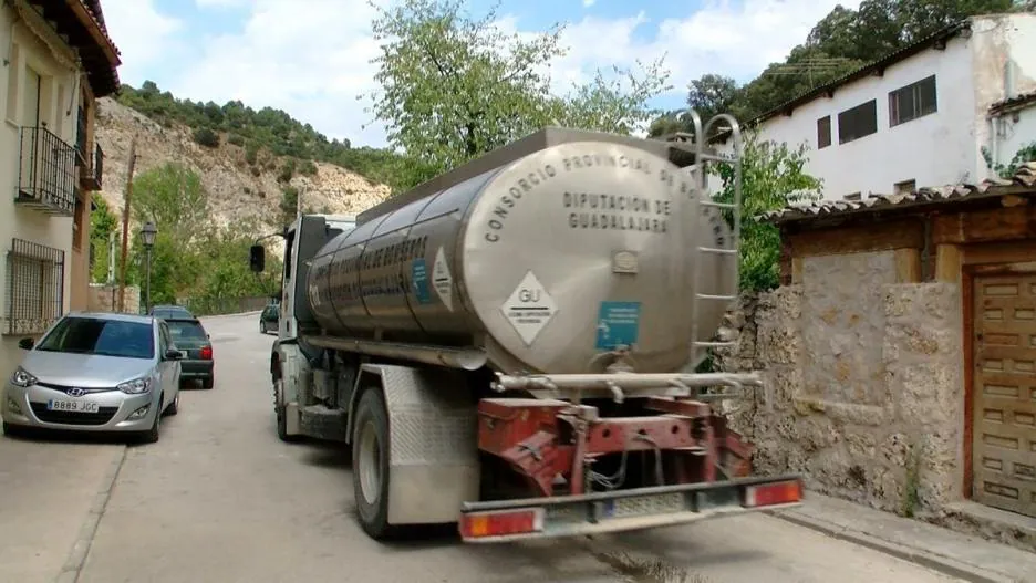 Alcaldes del PP de la Mancomunidad del río Tajuña piden a la Junta los «gastos extra» por cortes de agua de septiembre