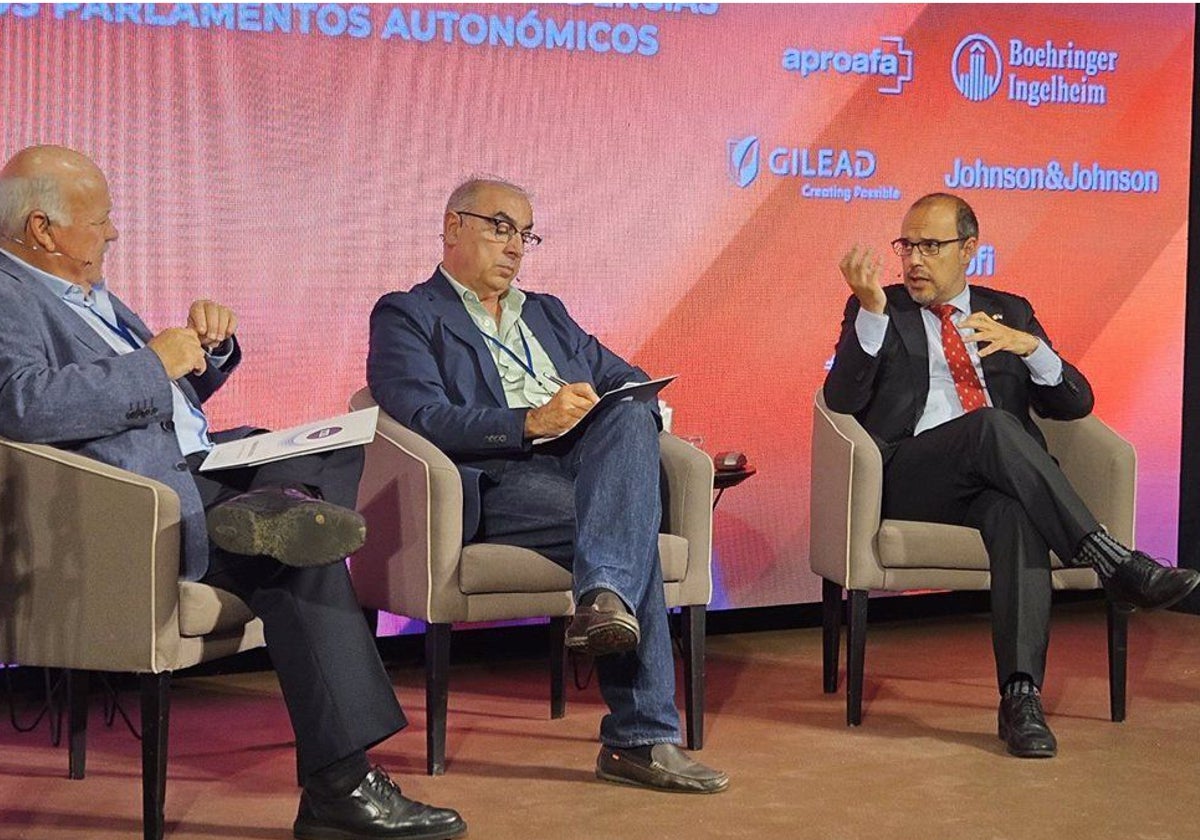 Pablo Bellido durante su intervención en el foro de Valencia