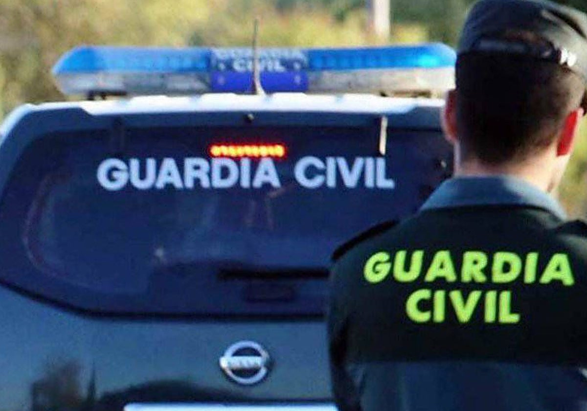 Detenido por apuñalar a su madre e intentar quemar su casa en un pueblo de Palencia