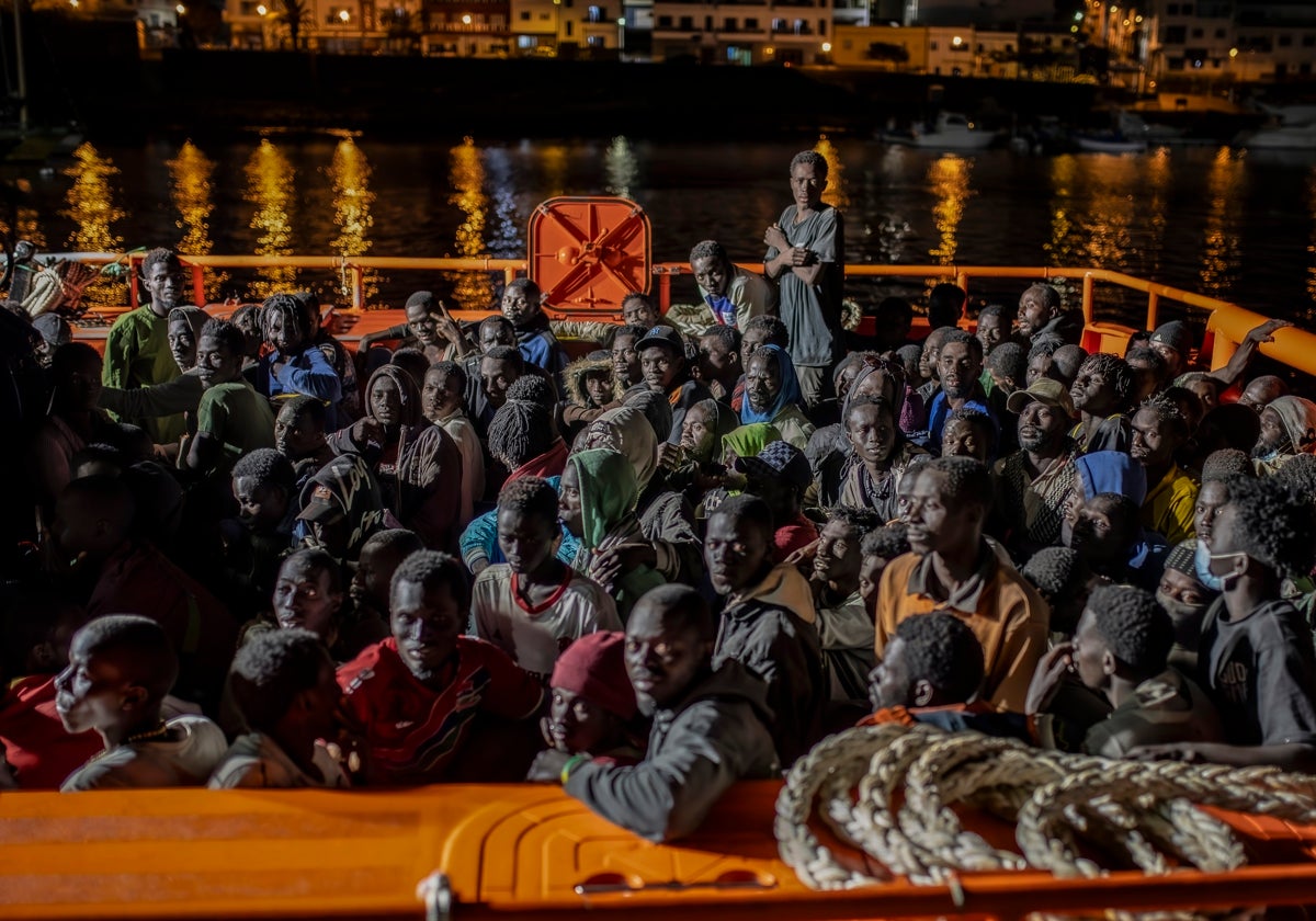 Más de 300 migrantes llegan al puerto de la Restinga (El Hierro)