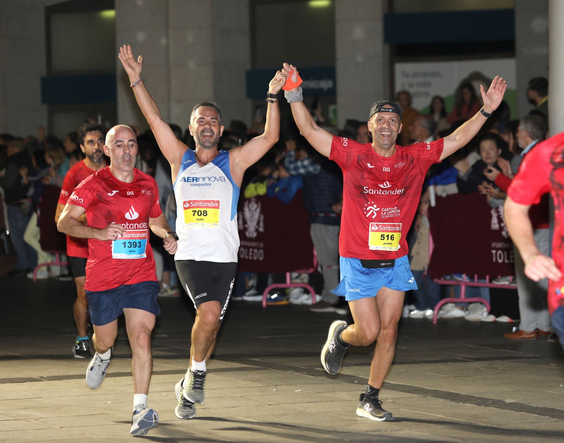 La Carrera Nocturna de Toledo, en imágenes