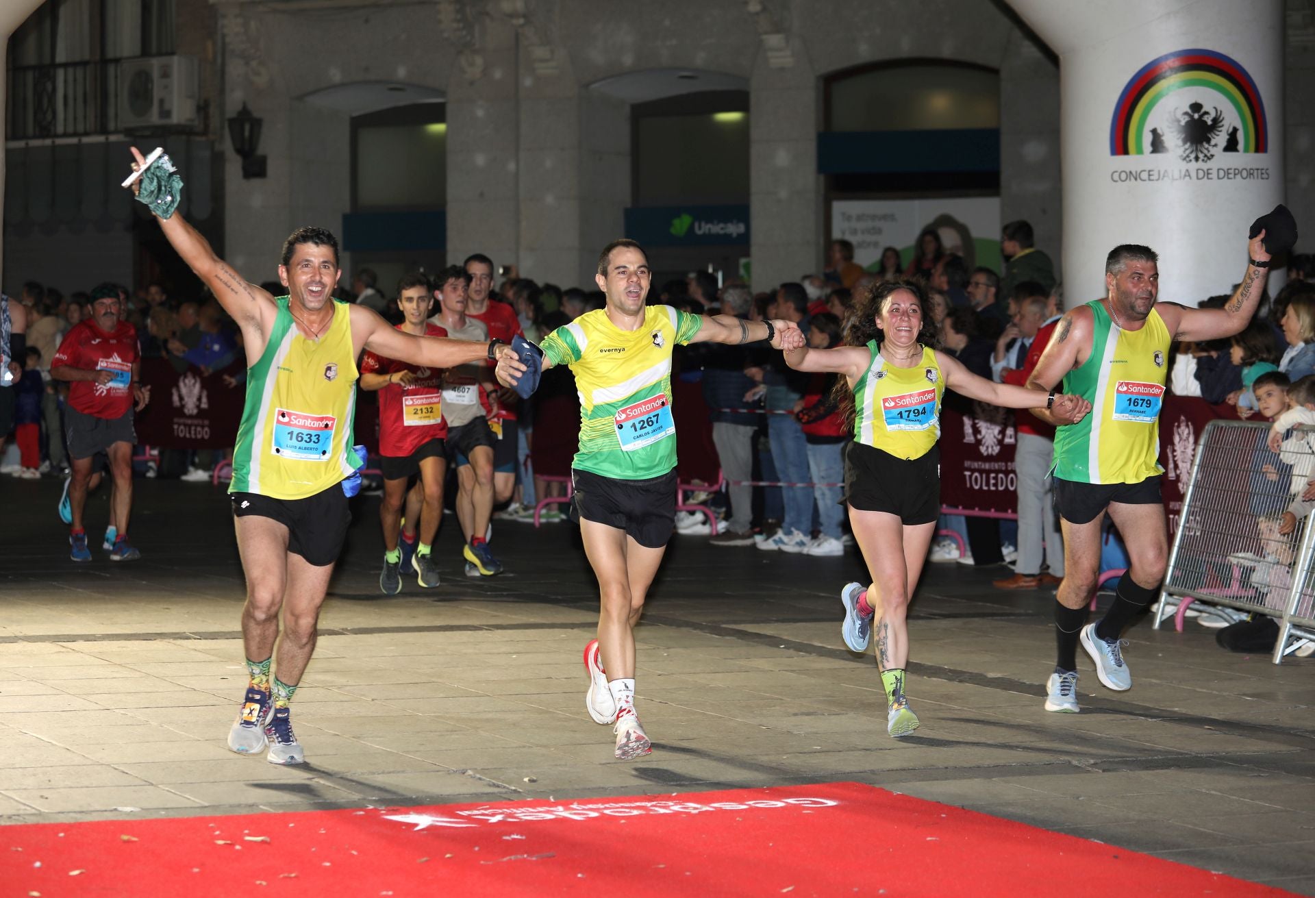 La Carrera Nocturna de Toledo, en imágenes