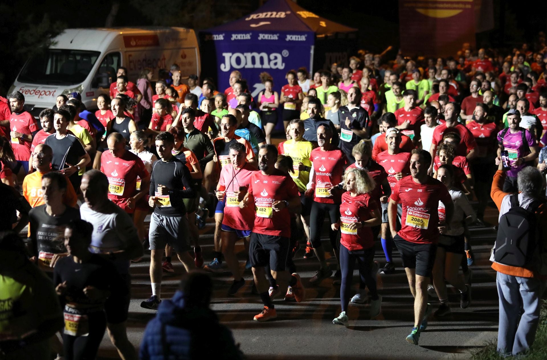 La Carrera Nocturna de Toledo, en imágenes