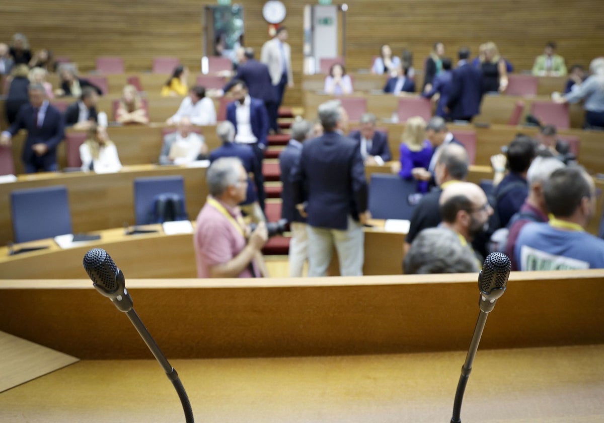 Imagen de archivo tomada desde la tribuna de las Cortes Valencianas