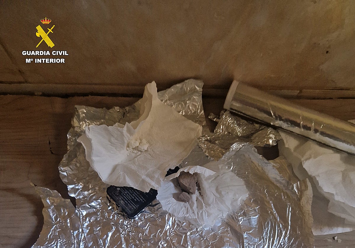 Imagen de varios tipos de droga hallados en un narcopiso okupado en Valencia