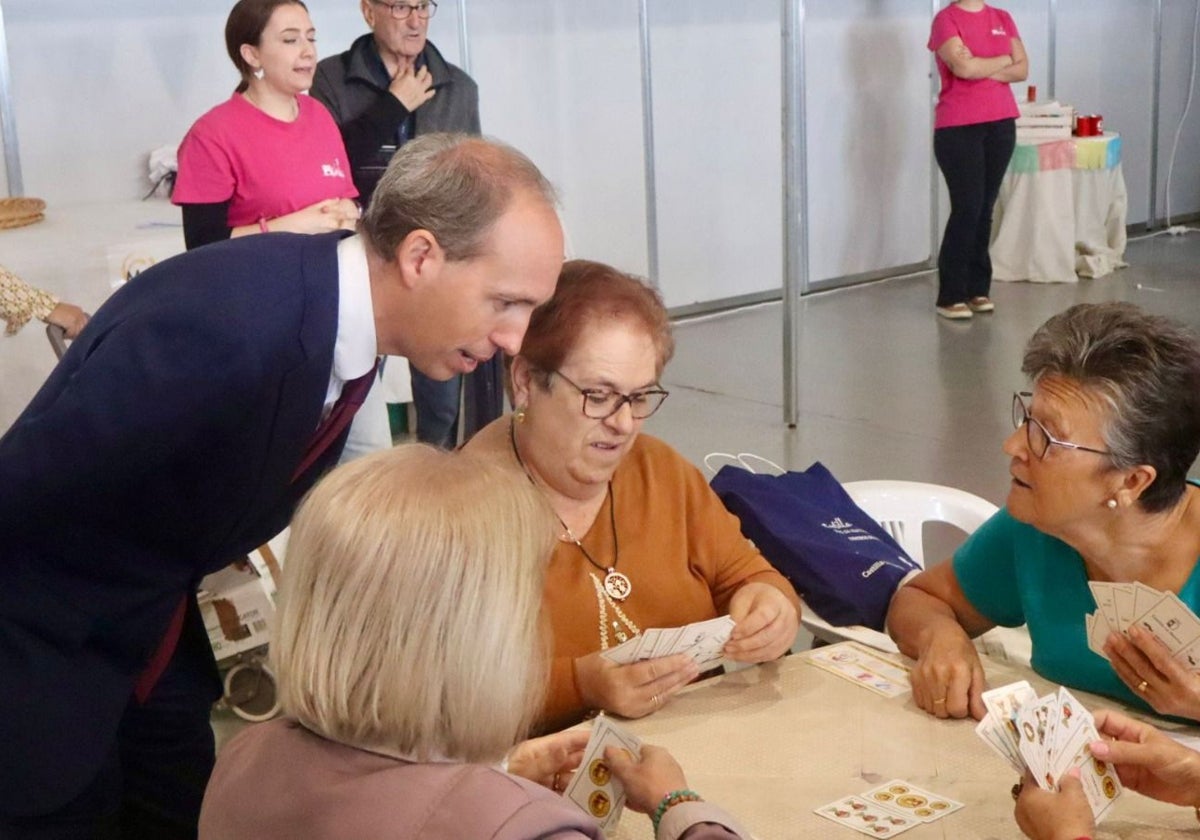 El diputado y vicepresidente de la Diputación de Toledo, Daniel Arias, en la feria