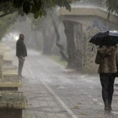 Las fuertes lluvias obligan a cerrar colegios y suspender clases en la provincia de Málaga