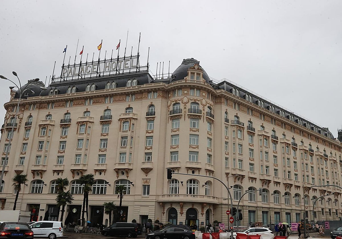 La fachada del hotel Palace tras su restauración