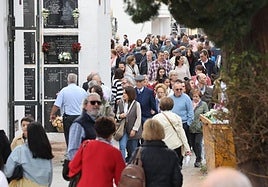 Día de Todos los Santos en Córdoba: horarios de los cementerios, autobuses, misas y el tiempo
