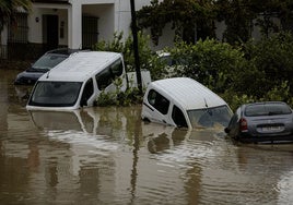 Carreteras cortadas en Málaga: las fuertes lluvias obligan a cerrar la A-7057 a la altura de la Estación de Cártama